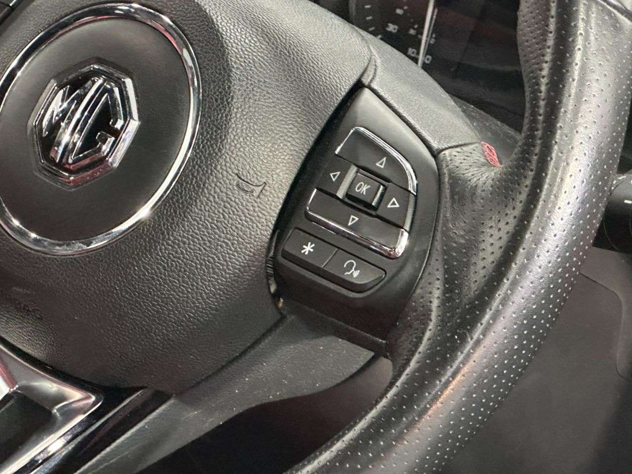 2021 MG MG HS 2021 MG MG HS