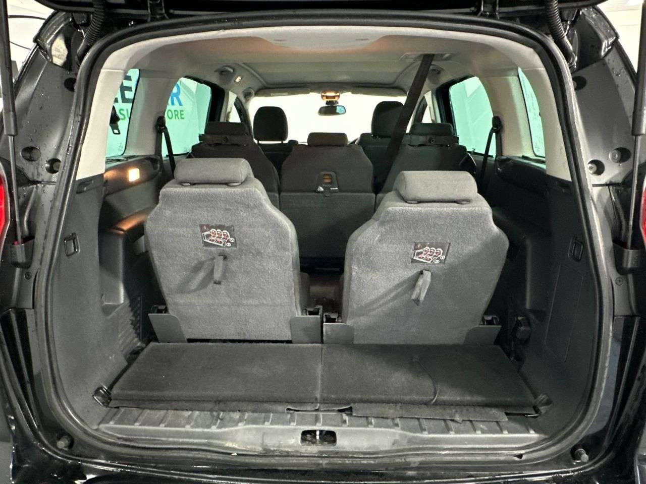 2016 PEUGEOT 5008 2016 PEUGEOT 5008