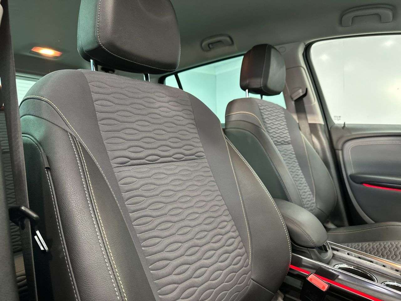 2014 VAUXHALL ZAFIRA TOURER 2014 VAUXHALL ZAFIRA TOURER