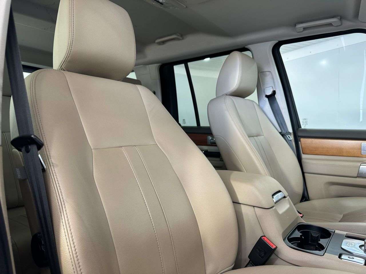 2014 LAND ROVER DISCOVERY 4 2014 LAND ROVER DISCOVERY 4