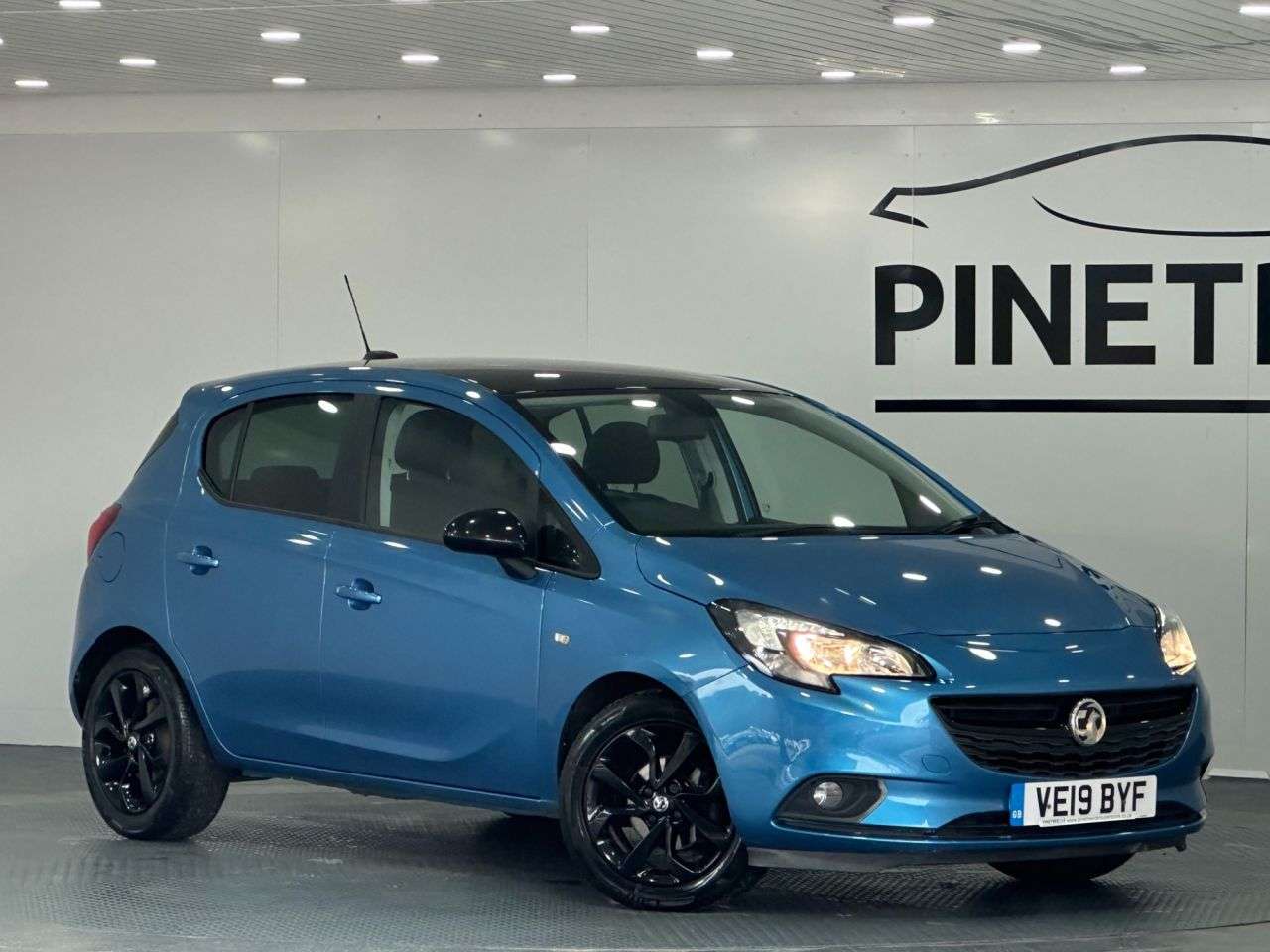 A 2019 VAUXHALL CORSA 1.4i ecoTEC Griffin Hatchback 5dr Petrol Manual Euro 6 (90 ps) A 2019 VAUXHALL CORSA 1.4i ecoTEC Griffin Hatchback 5dr Petrol Manual Euro 6 (90 ps)