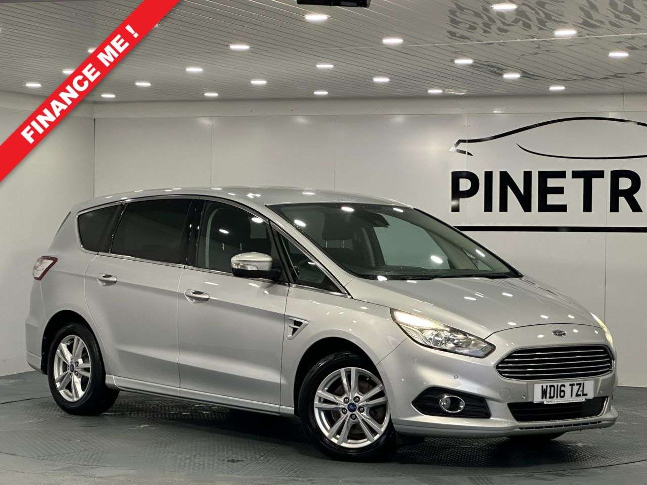 A 2016 FORD S-MAX 2.0 TDCi Titanium MPV 5dr Diesel Manual Euro 6 (s/s) (150 ps) A 2016 FORD S-MAX 2.0 TDCi Titanium MPV 5dr Diesel Manual Euro 6 (s/s) (150 ps)