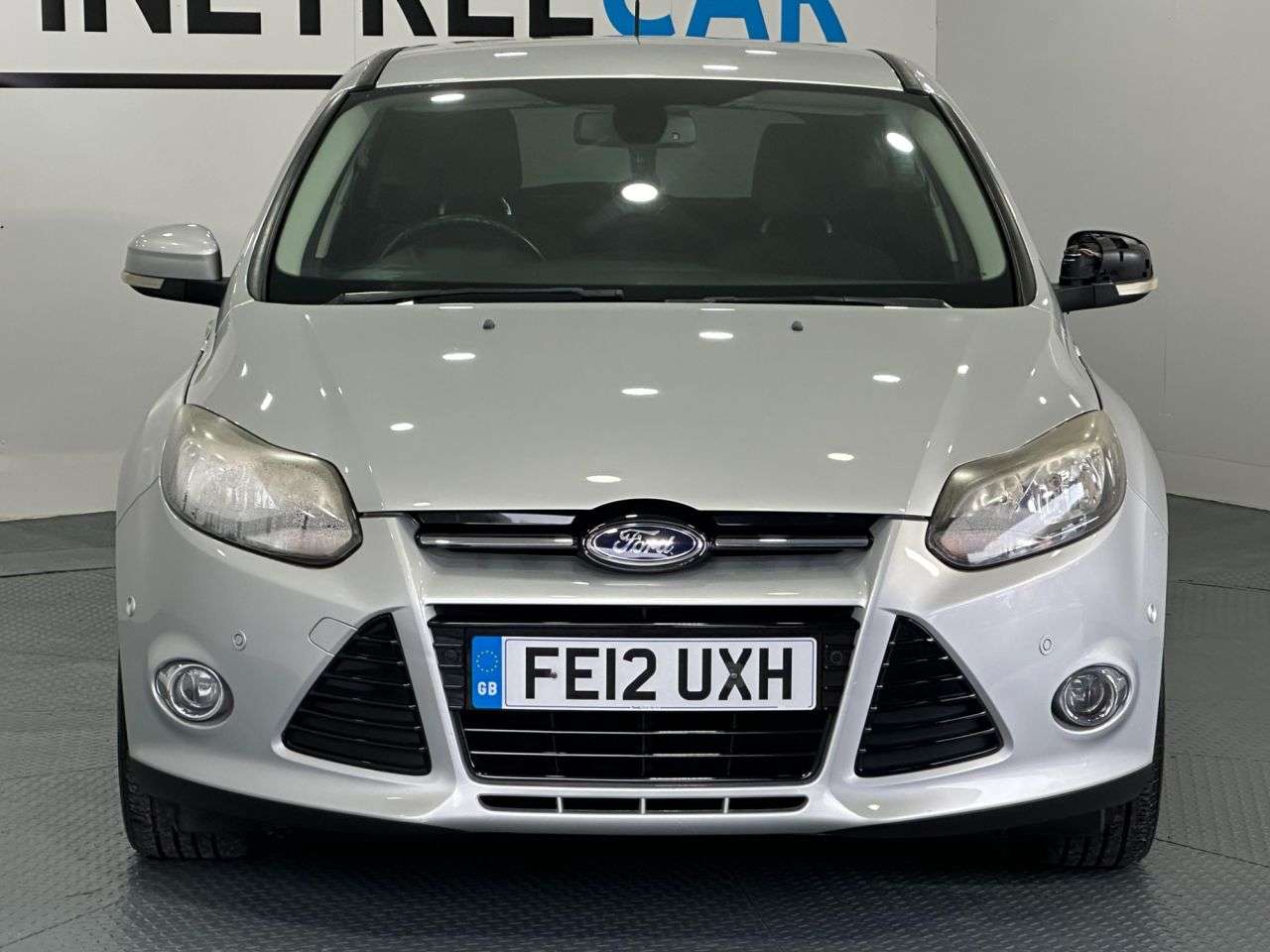 A 2012 FORD FOCUS 1.6 Titanium Hatchback 5dr Petrol Manual Euro 5 (125 ps) A 2012 FORD FOCUS 1.6 Titanium Hatchback 5dr Petrol Manual Euro 5 (125 ps)