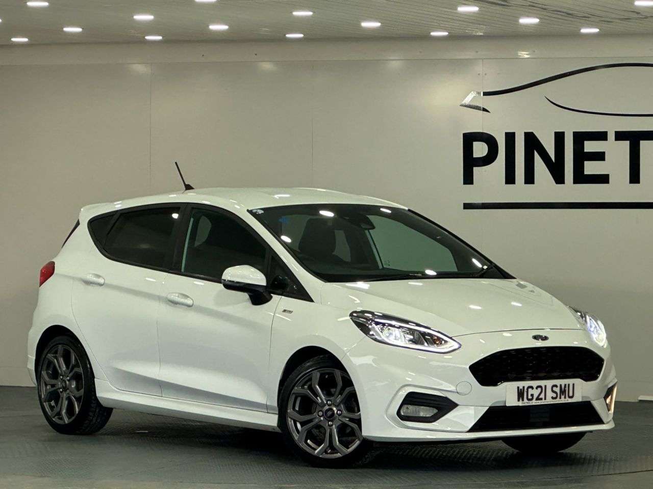 A 2021 FORD FIESTA 1.0T EcoBoost ST-Line Edition Hatchback 5dr Petrol Manual Euro 6 (s/s) (95 A 2021 FORD FIESTA 1.0T EcoBoost ST-Line Edition Hatchback 5dr Petrol Manual Euro 6 (s/s) (95