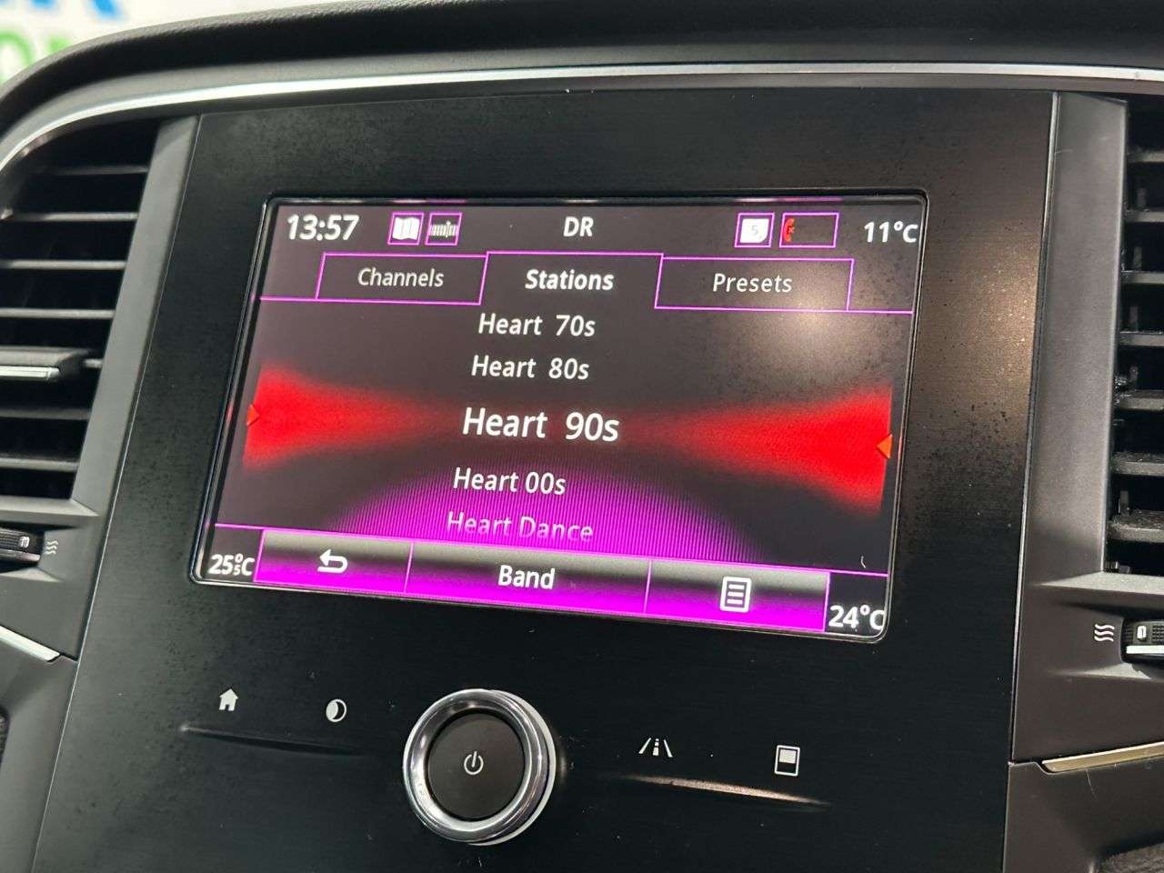 2019 RENAULT MEGANE 2019 RENAULT MEGANE