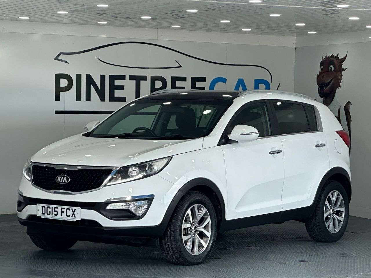 A 2015 KIA SPORTAGE 1.6 GDi EcoDynamics 2 SUV 5dr Petrol Manual 2WD Euro 5 (s/s) (133 bhp) A 2015 KIA SPORTAGE 1.6 GDi EcoDynamics 2 SUV 5dr Petrol Manual 2WD Euro 5 (s/s) (133 bhp)