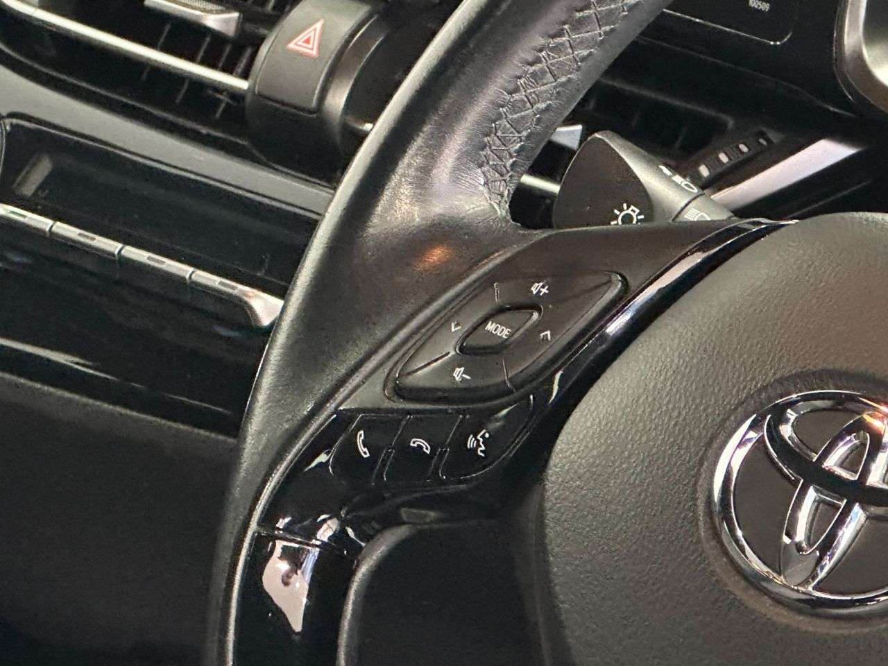 2017 TOYOTA C-HR 2017 TOYOTA C-HR