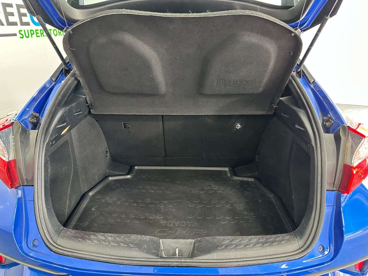 2017 TOYOTA C-HR 2017 TOYOTA C-HR