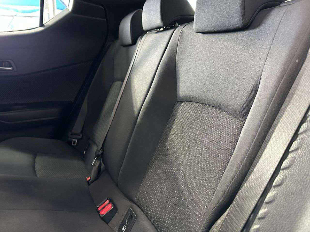 2017 TOYOTA C-HR 2017 TOYOTA C-HR