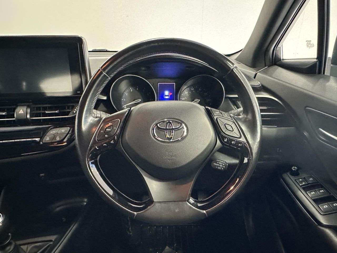 2017 TOYOTA C-HR 2017 TOYOTA C-HR