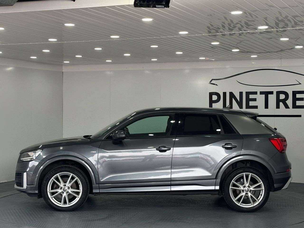 2017 AUDI Q2 2017 AUDI Q2