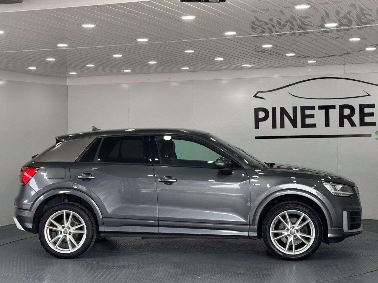 2017 AUDI Q2 2017 AUDI Q2