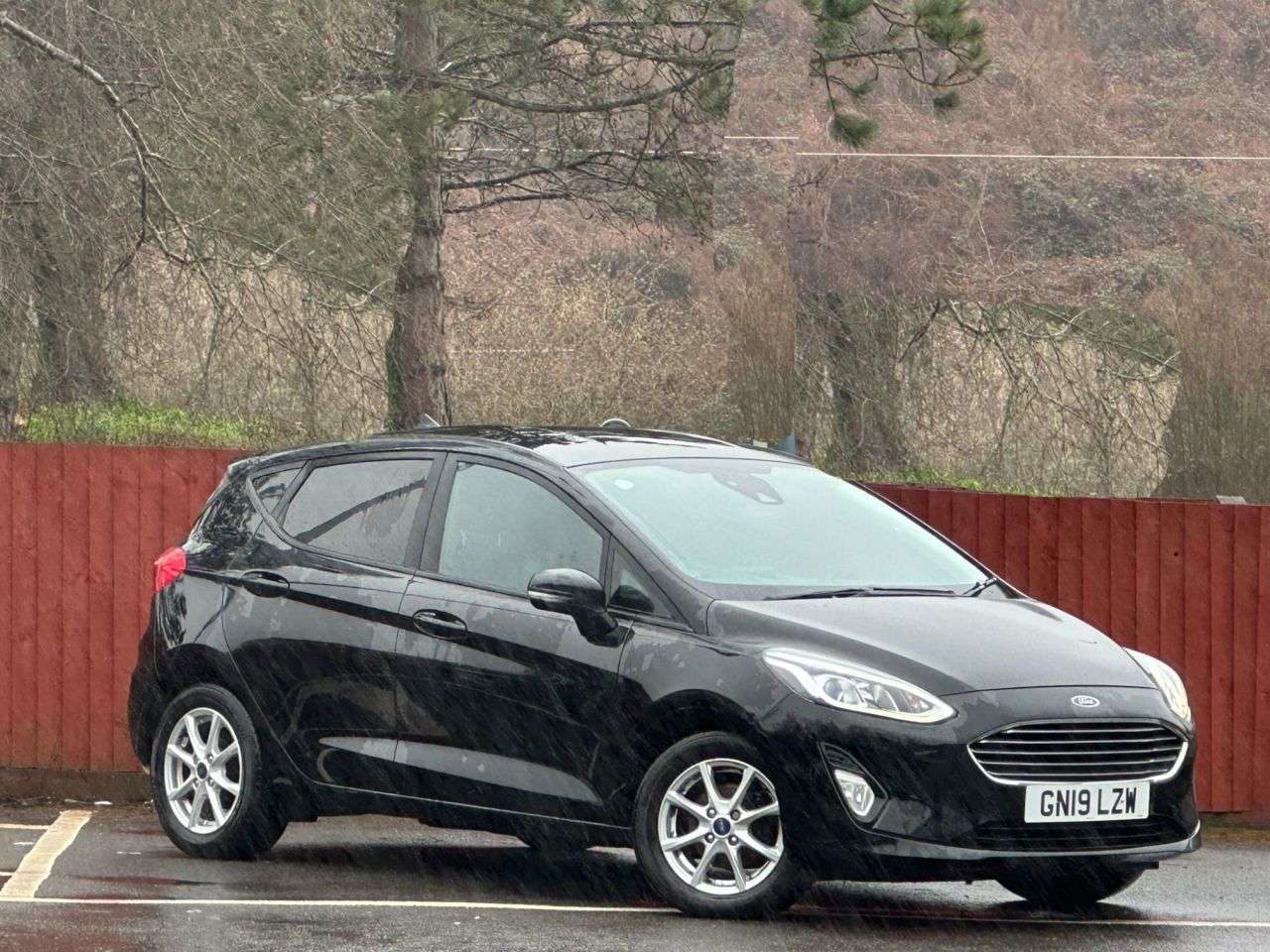 A 2019 FORD FIESTA 1.1 Ti-VCT Zetec Hatchback 5dr Petrol Manual Euro 6 (s/s) (85 ps) A 2019 FORD FIESTA 1.1 Ti-VCT Zetec Hatchback 5dr Petrol Manual Euro 6 (s/s) (85 ps)