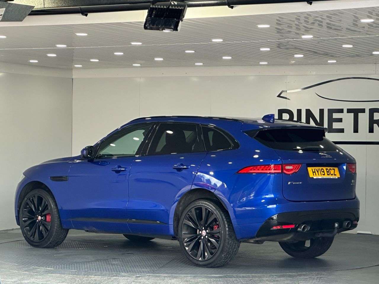 2019 JAGUAR F-PACE 2019 JAGUAR F-PACE