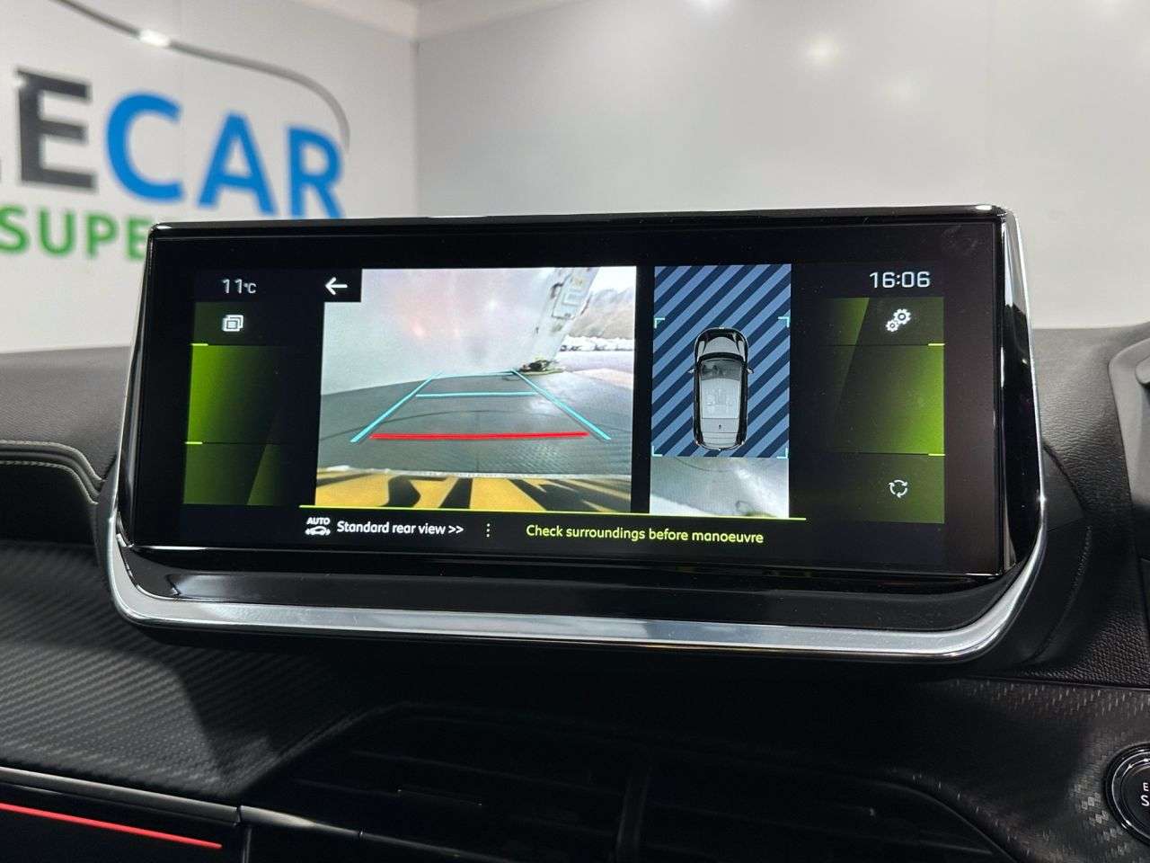 2021 PEUGEOT 208 2021 PEUGEOT 208