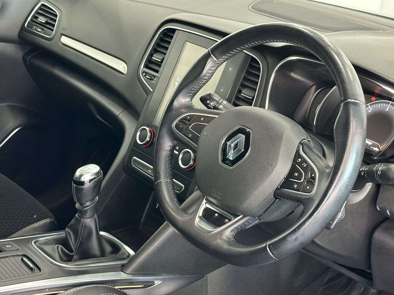 2017 RENAULT MEGANE 2017 RENAULT MEGANE