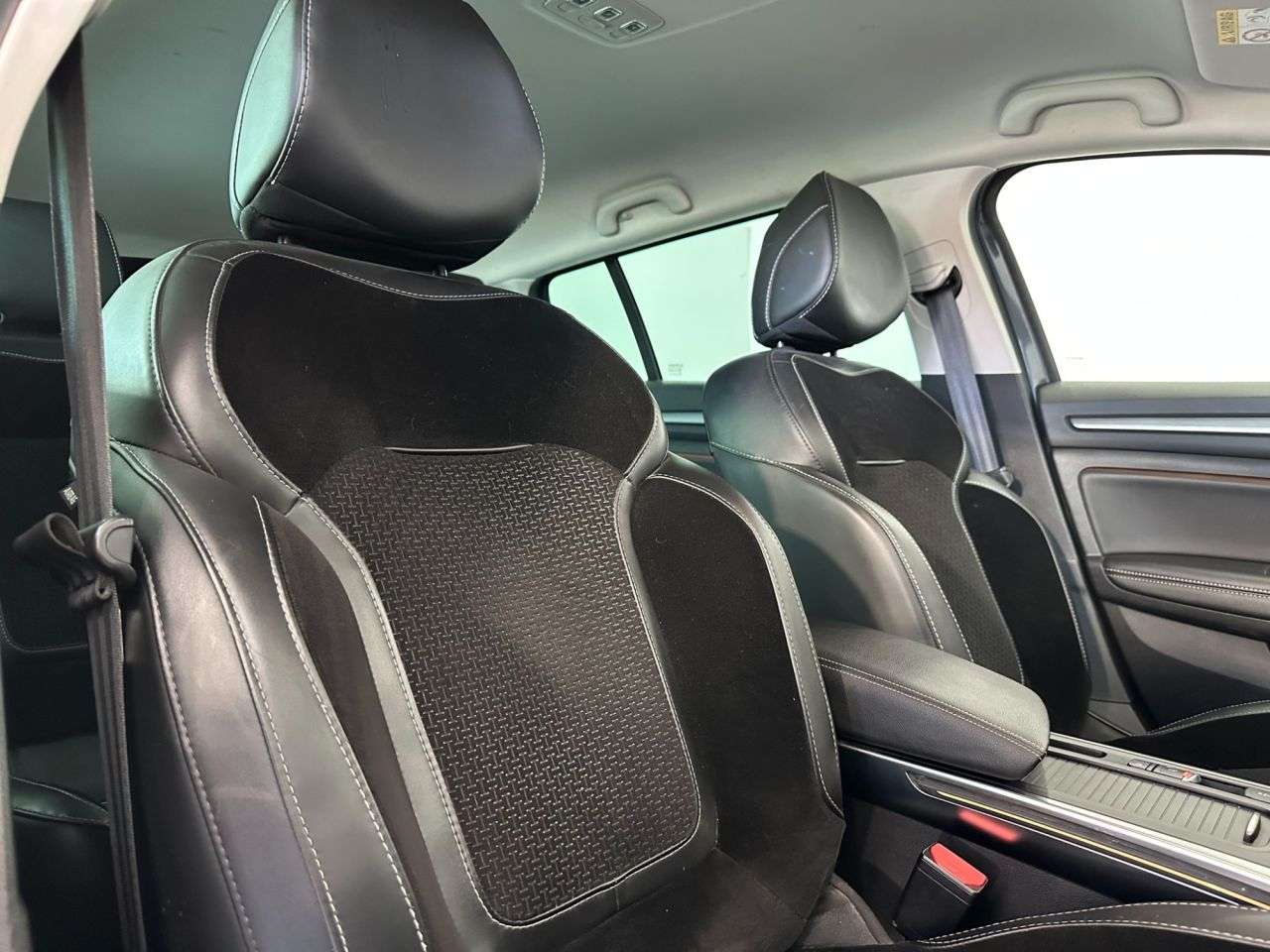2017 RENAULT MEGANE 2017 RENAULT MEGANE