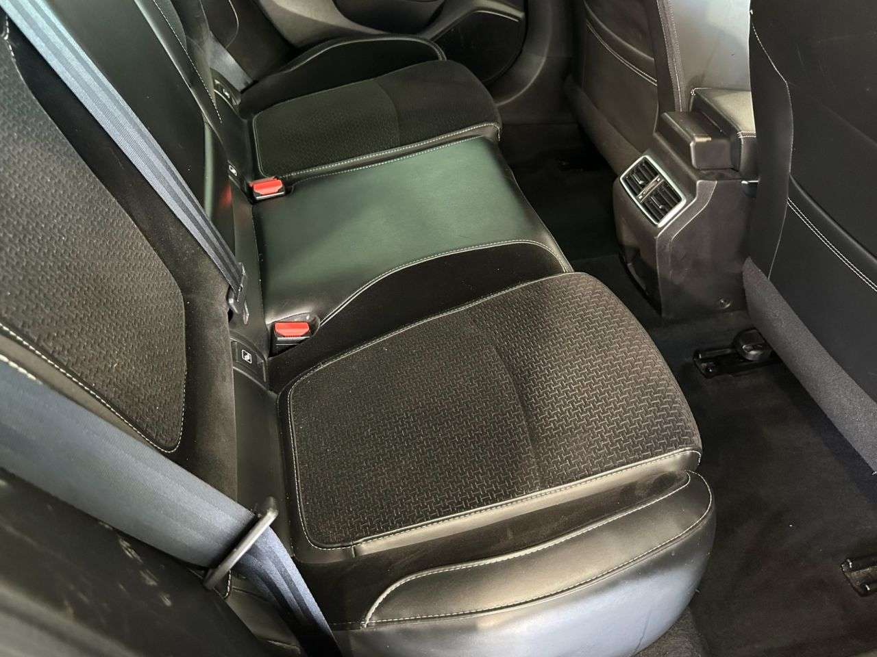 2017 RENAULT MEGANE 2017 RENAULT MEGANE