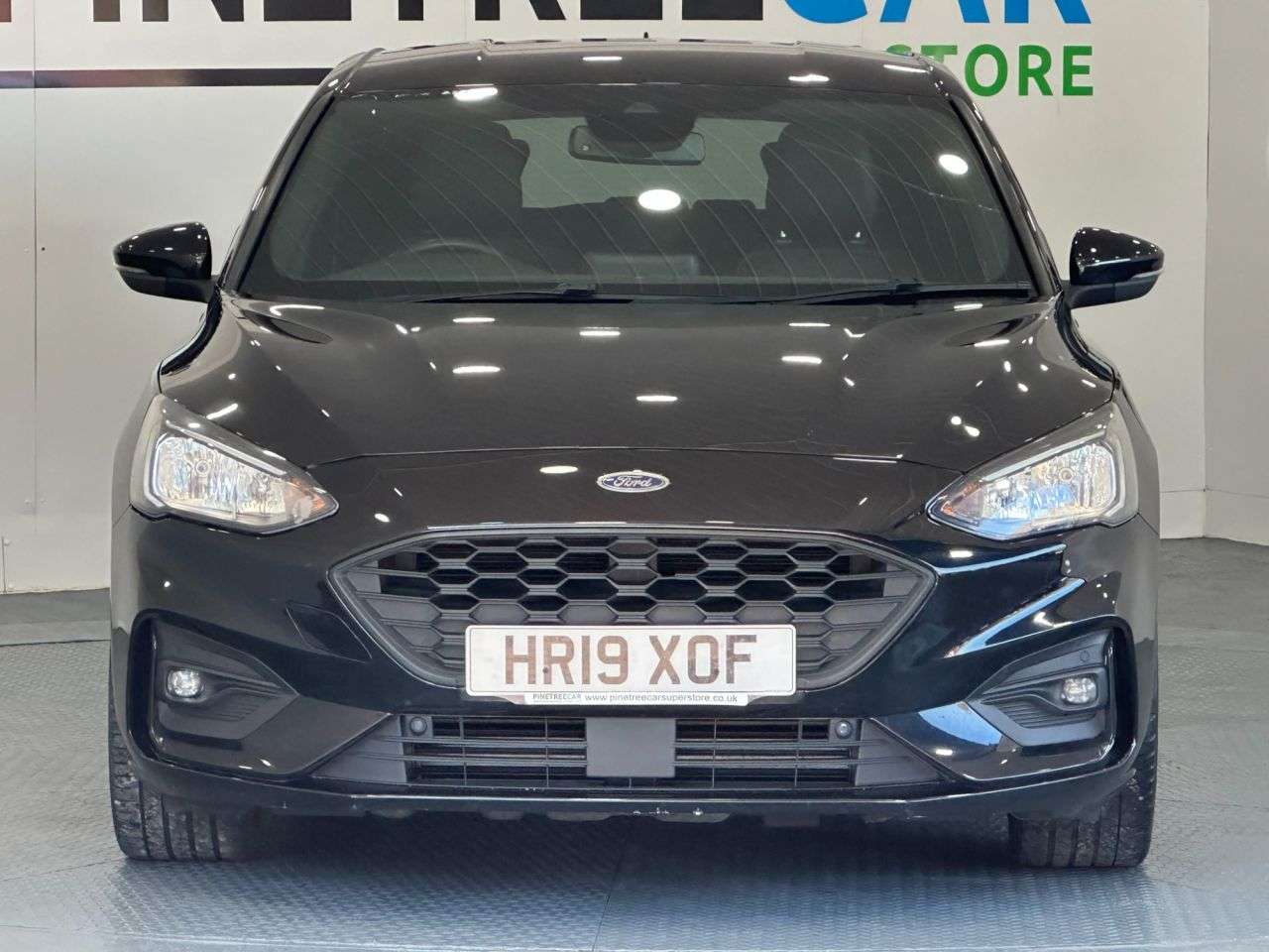 A 2019 FORD FOCUS 1.0T EcoBoost ST-Line X Hatchback 5dr Petrol Manual Euro 6 (s/s) (125 ps) A 2019 FORD FOCUS 1.0T EcoBoost ST-Line X Hatchback 5dr Petrol Manual Euro 6 (s/s) (125 ps)