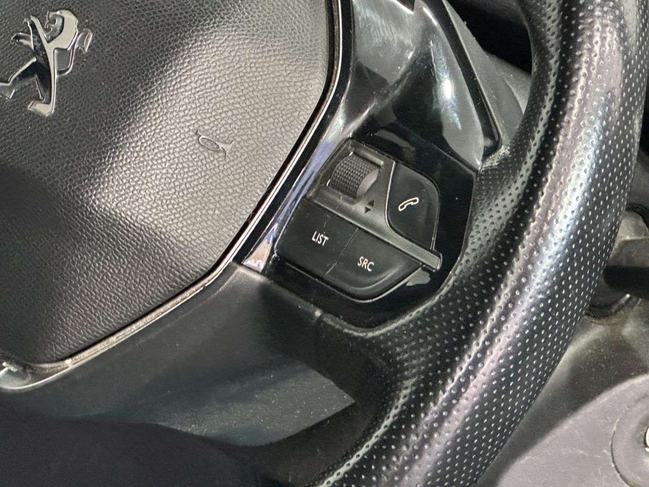 2018 PEUGEOT 3008 2018 PEUGEOT 3008