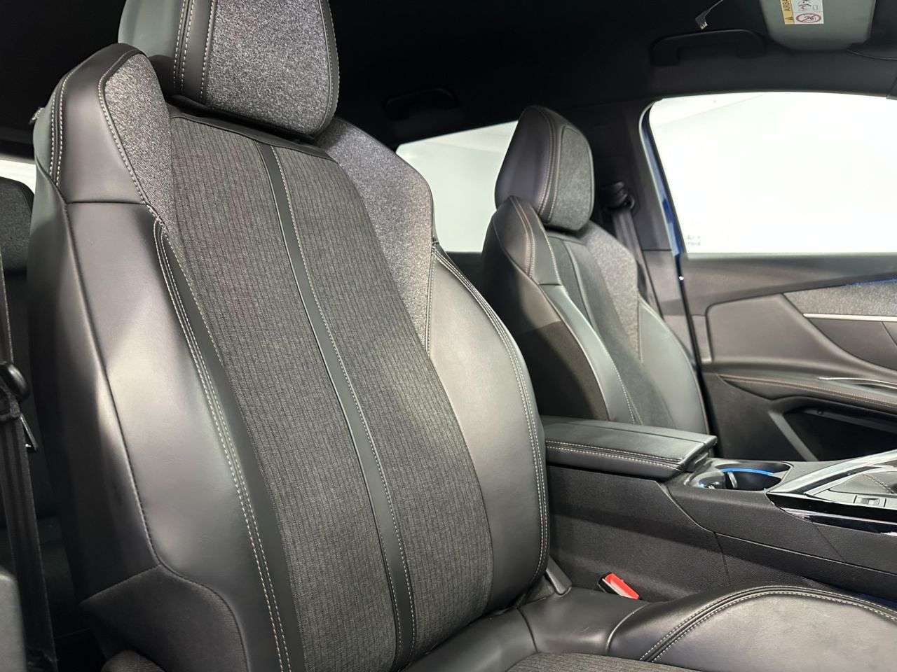 2018 PEUGEOT 3008 2018 PEUGEOT 3008