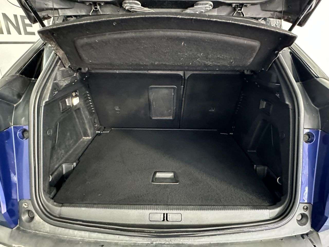 2018 PEUGEOT 3008 2018 PEUGEOT 3008