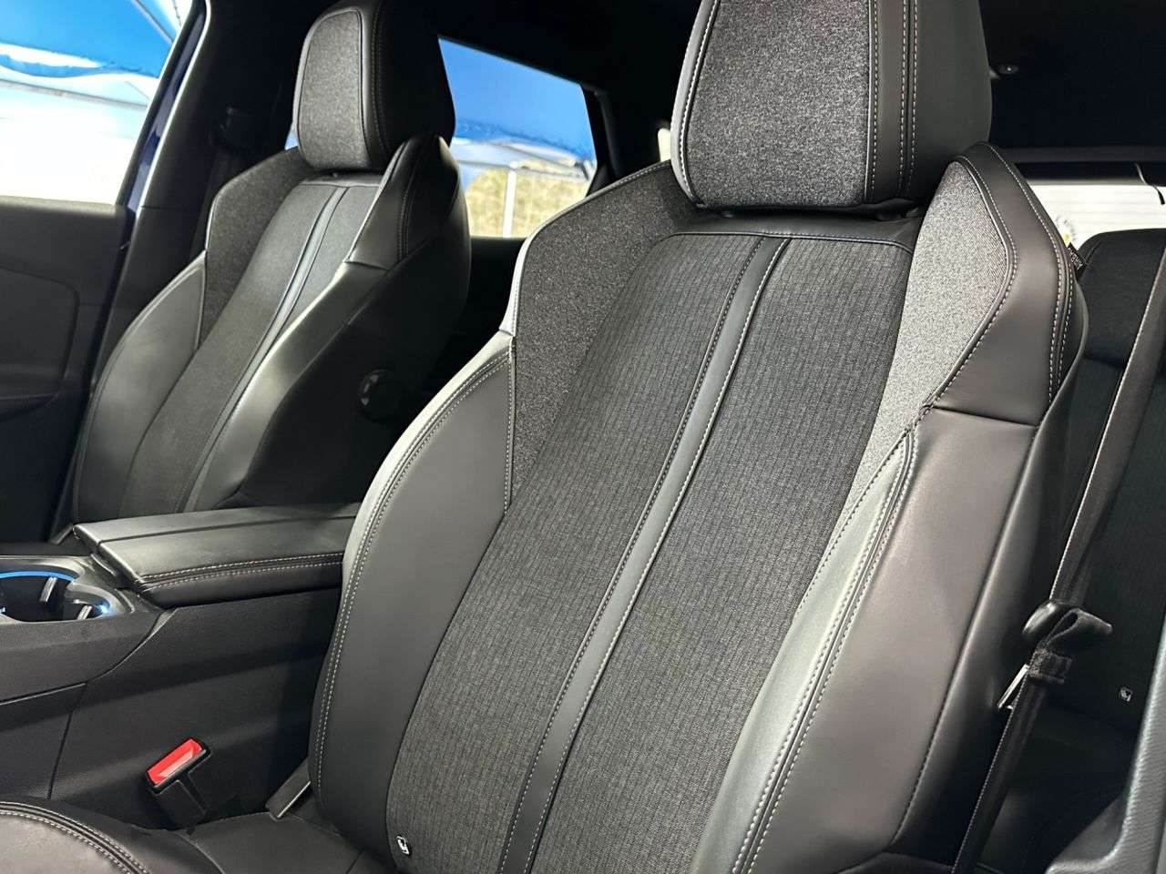 2018 PEUGEOT 3008 2018 PEUGEOT 3008