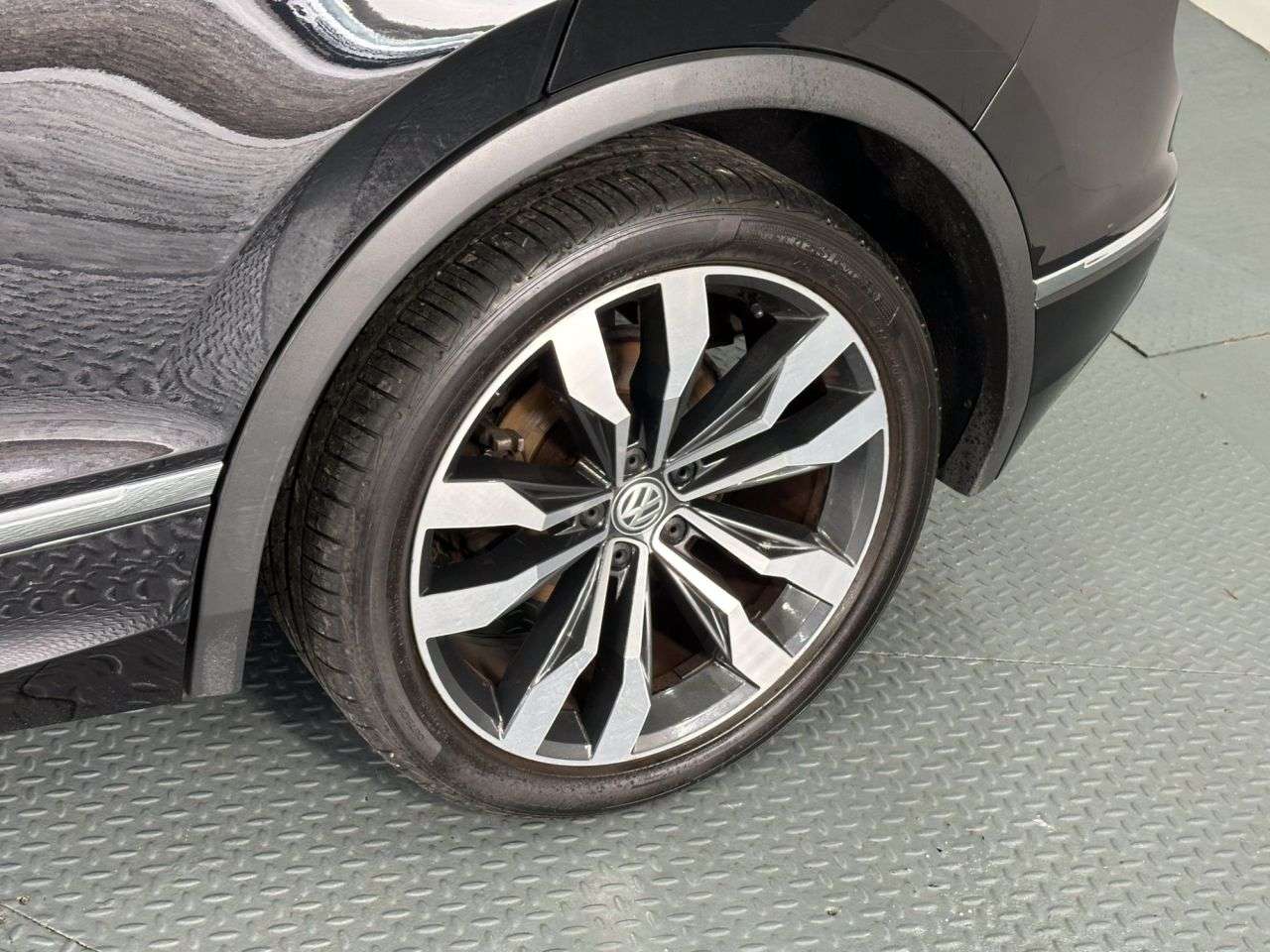 2018 VOLKSWAGEN TIGUAN 2018 VOLKSWAGEN TIGUAN