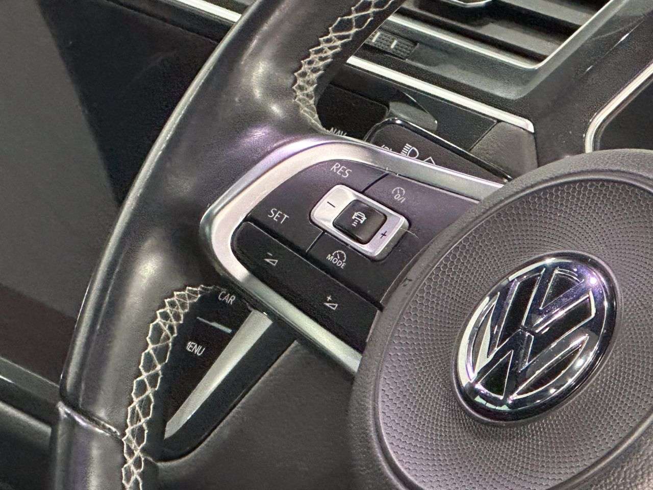 2018 VOLKSWAGEN TIGUAN 2018 VOLKSWAGEN TIGUAN