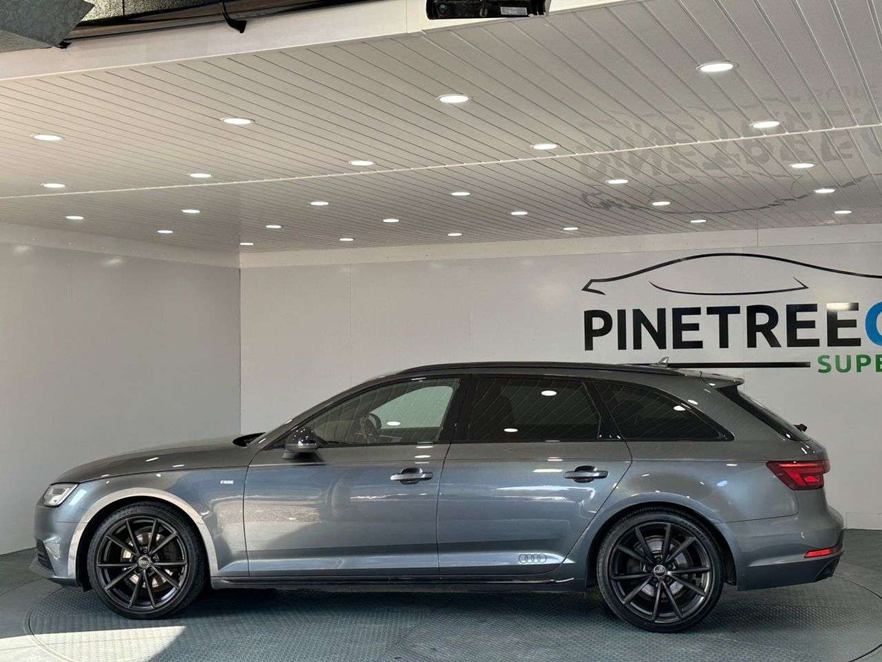 2018 AUDI A4 AVANT 2018 AUDI A4 AVANT