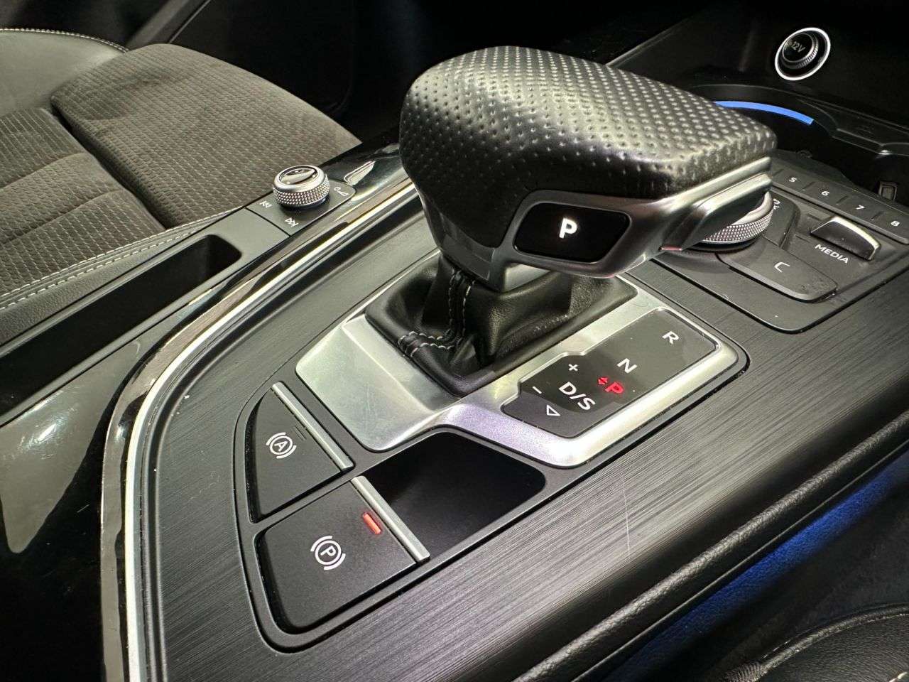 2018 AUDI A4 AVANT 2018 AUDI A4 AVANT