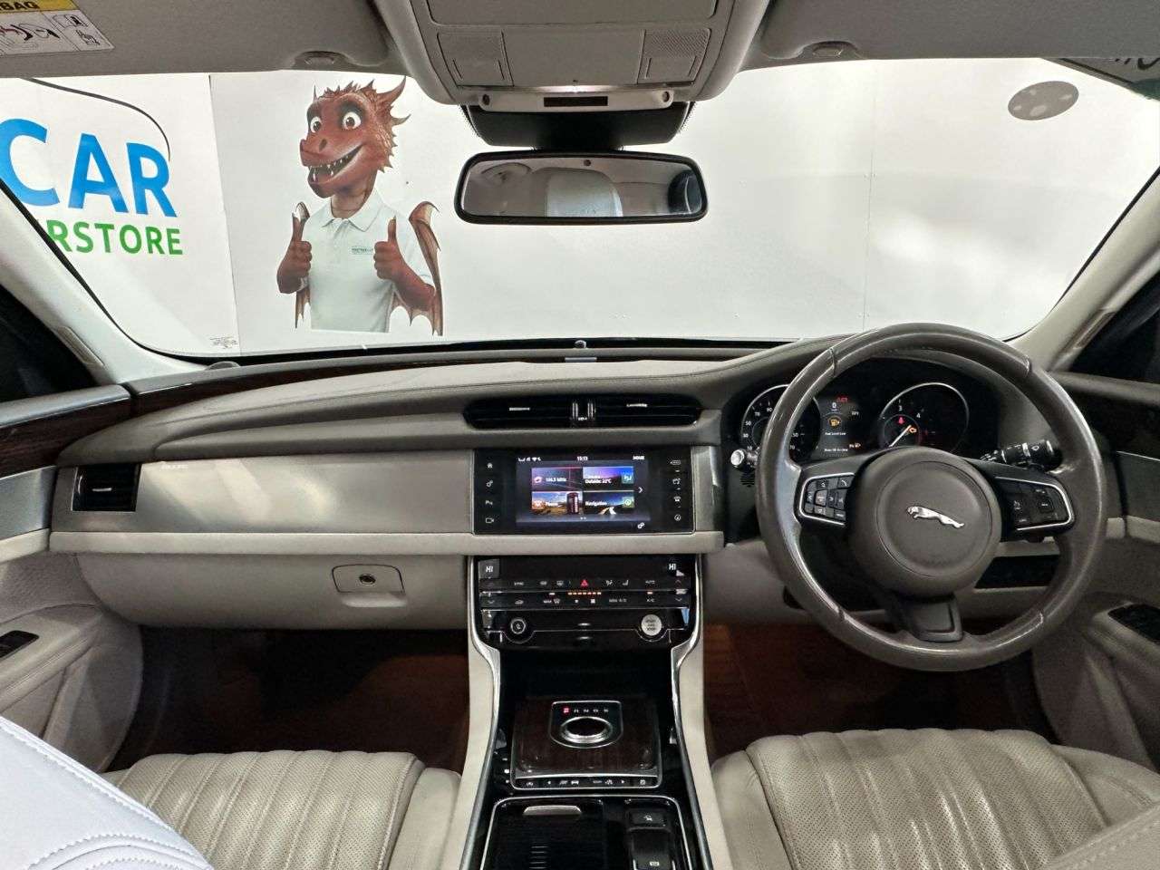 2017 JAGUAR XF 2017 JAGUAR XF