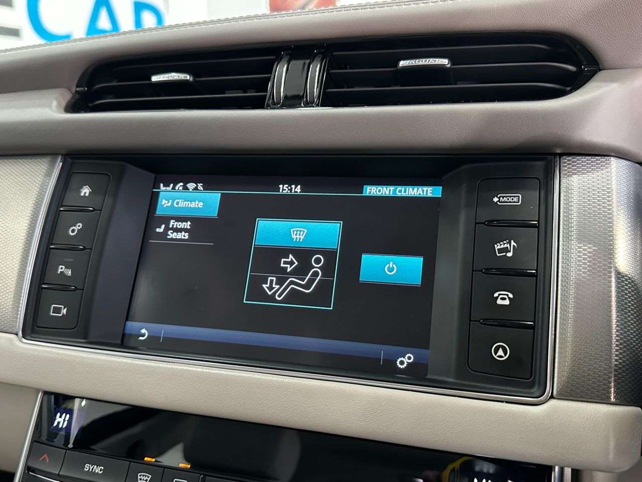 2017 JAGUAR XF 2017 JAGUAR XF