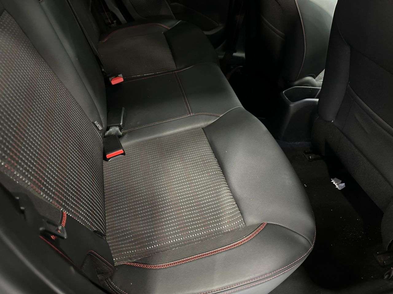 2016 PEUGEOT 208 2016 PEUGEOT 208