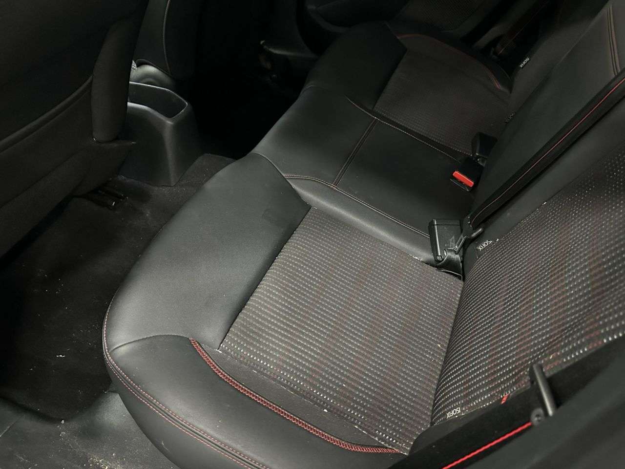 2016 PEUGEOT 208 2016 PEUGEOT 208