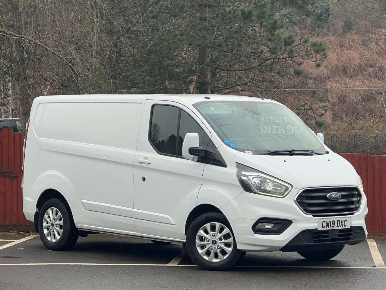 A 2019 FORD TRANSIT CUSTOM 2.0 300 EcoBlue Limited Panel Van 5dr Diesel Manual L1 H1 Euro 6 (s/s) (130 A 2019 FORD TRANSIT CUSTOM 2.0 300 EcoBlue Limited Panel Van 5dr Diesel Manual L1 H1 Euro 6 (s/s) (130