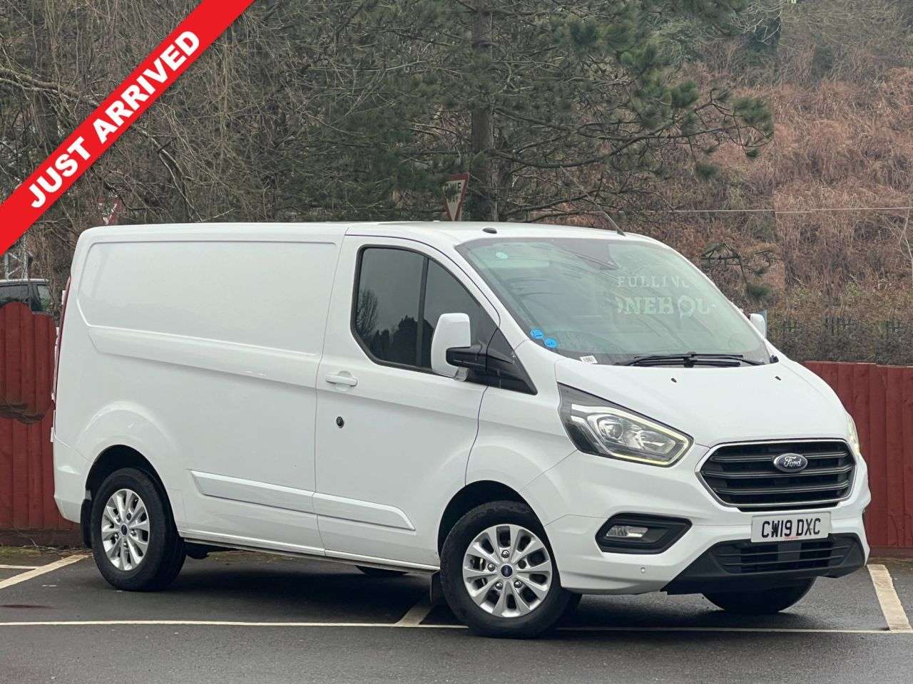 A 2019 FORD TRANSIT CUSTOM 2.0 300 EcoBlue Limited Panel Van 5dr Diesel Manual L1 H1 Euro 6 (s/s) (130 A 2019 FORD TRANSIT CUSTOM 2.0 300 EcoBlue Limited Panel Van 5dr Diesel Manual L1 H1 Euro 6 (s/s) (130