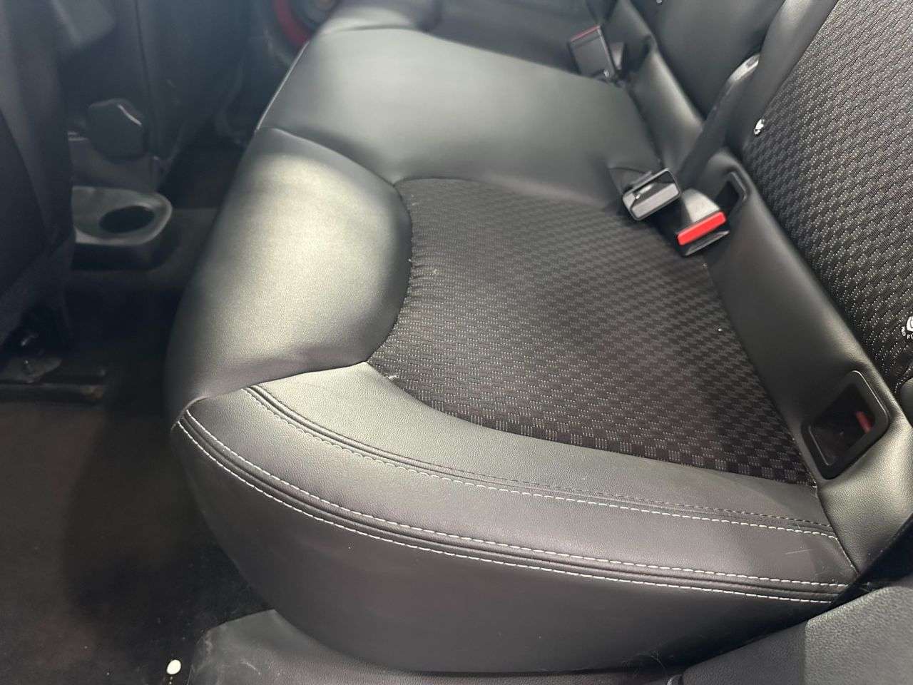 2017 RENAULT CLIO 2017 RENAULT CLIO