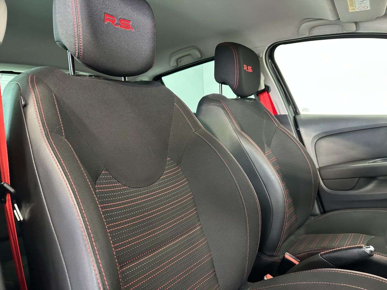 2016 RENAULT CLIO 2016 RENAULT CLIO