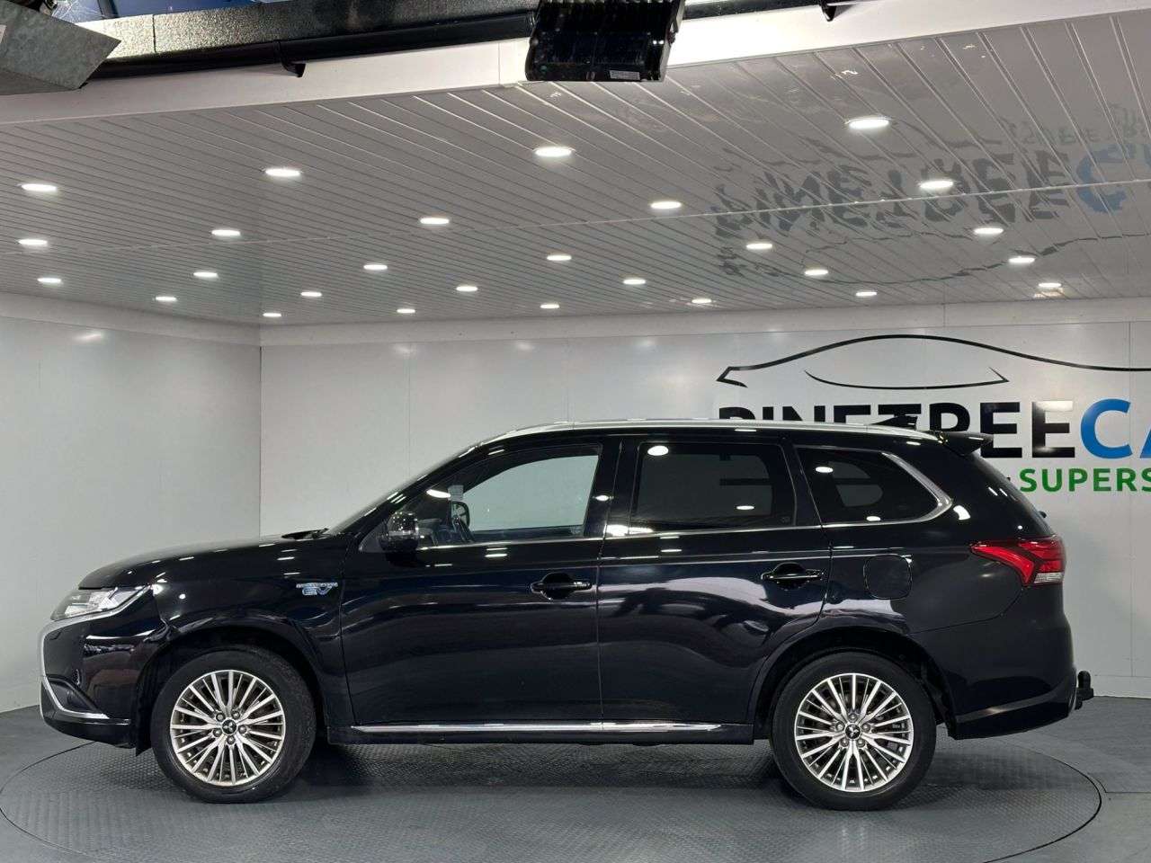 2019 MITSUBISHI OUTLANDER 2019 MITSUBISHI OUTLANDER