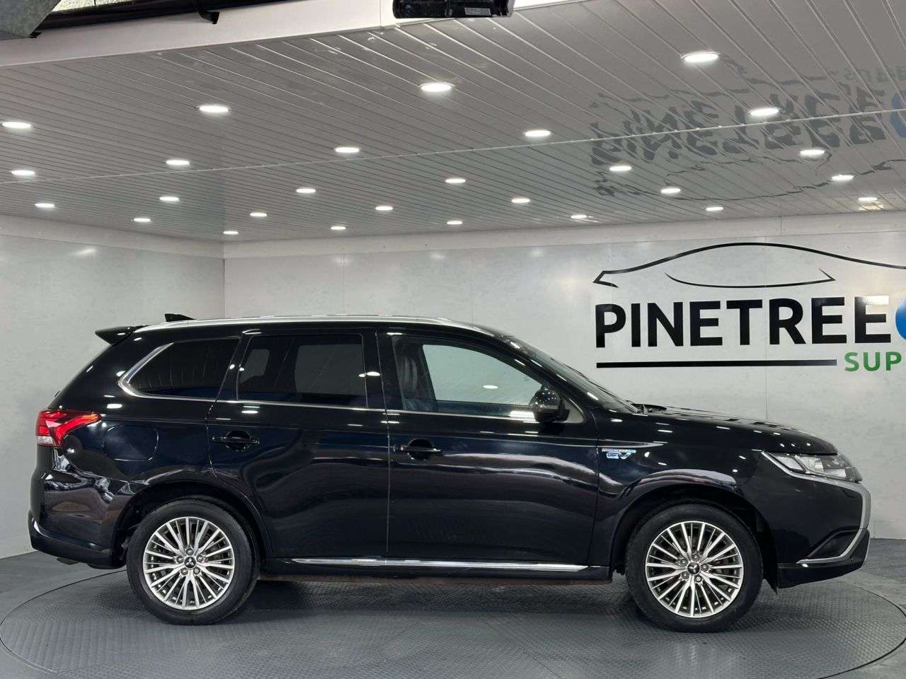 2019 MITSUBISHI OUTLANDER 2019 MITSUBISHI OUTLANDER