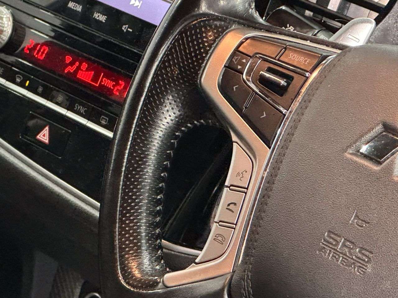 2019 MITSUBISHI OUTLANDER 2019 MITSUBISHI OUTLANDER