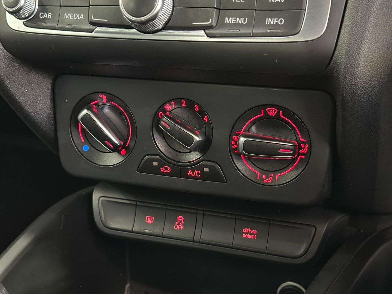 2018 AUDI A1 2018 AUDI A1