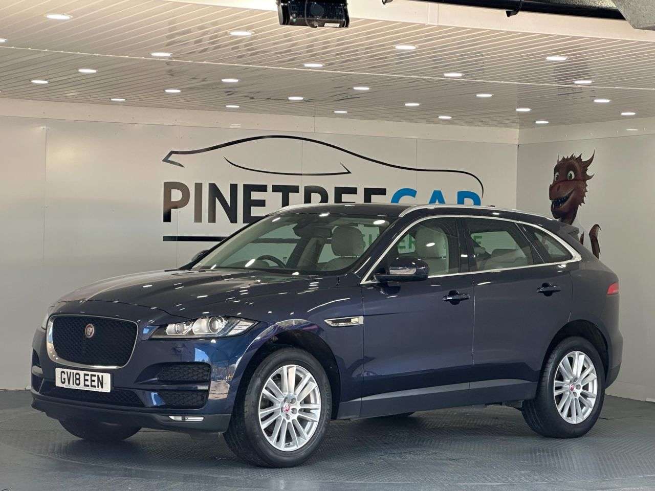 A 2018 JAGUAR F-PACE 2.0 D180 Portfolio SUV 5dr Diesel Auto AWD Euro 6 (s/s) (180 ps) A 2018 JAGUAR F-PACE 2.0 D180 Portfolio SUV 5dr Diesel Auto AWD Euro 6 (s/s) (180 ps)