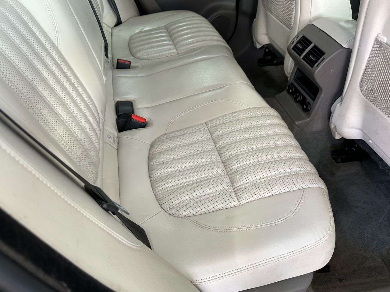 2018 JAGUAR F-PACE 2018 JAGUAR F-PACE