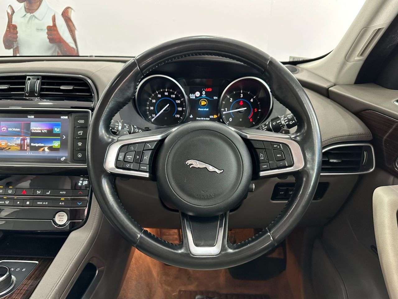 2018 JAGUAR F-PACE 2018 JAGUAR F-PACE