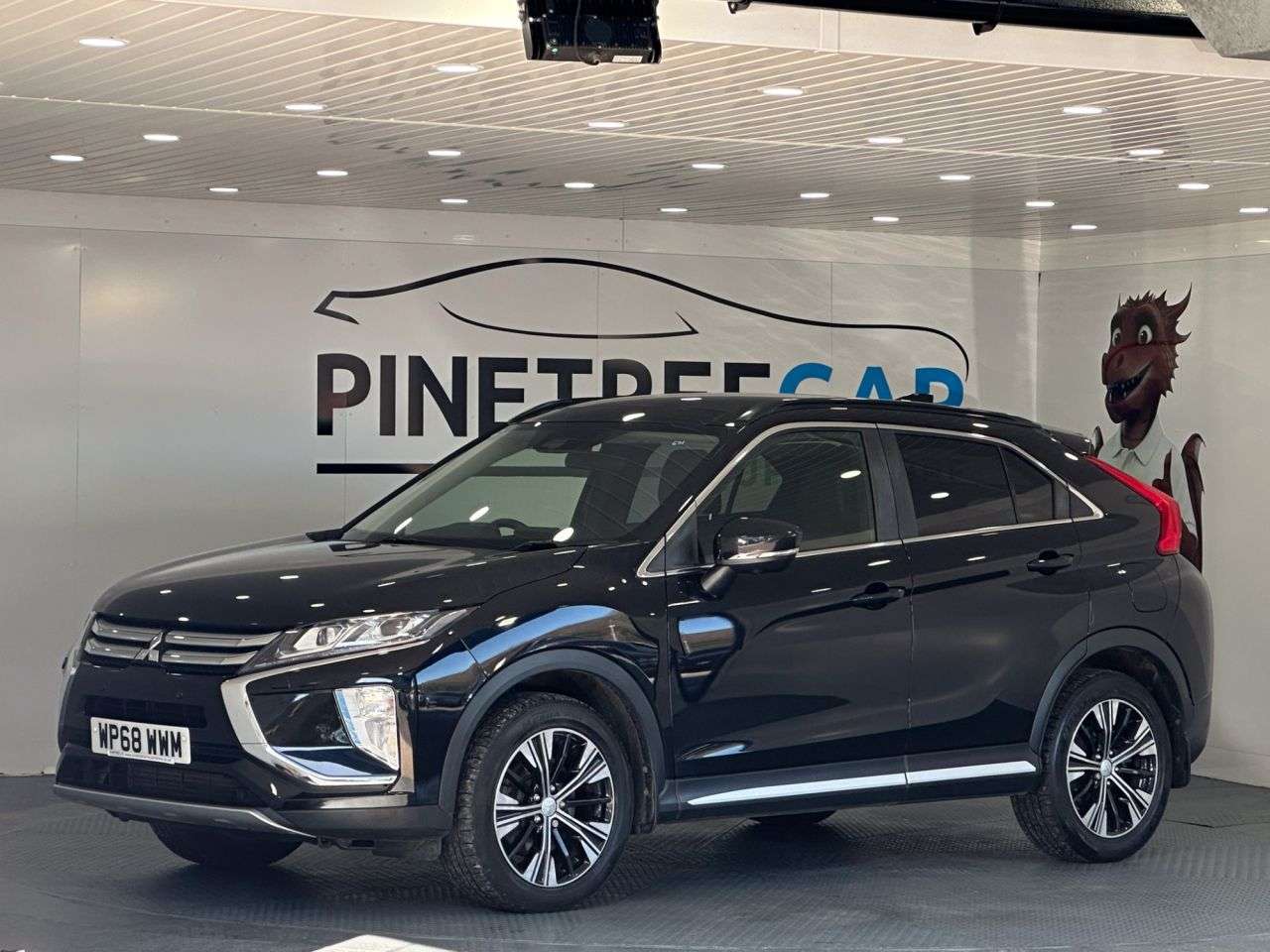 A 2018 MITSUBISHI ECLIPSE CROSS 1.5T GPF 4 SUV 5dr Petrol CVT 4WD Euro 6 (s/s) (163 ps) A 2018 MITSUBISHI ECLIPSE CROSS 1.5T GPF 4 SUV 5dr Petrol CVT 4WD Euro 6 (s/s) (163 ps)