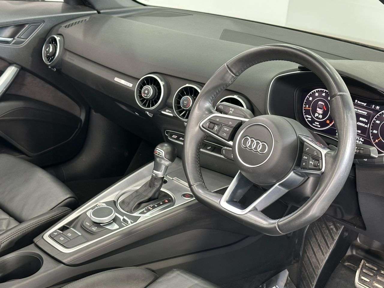 2017 AUDI TT 2017 AUDI TT
