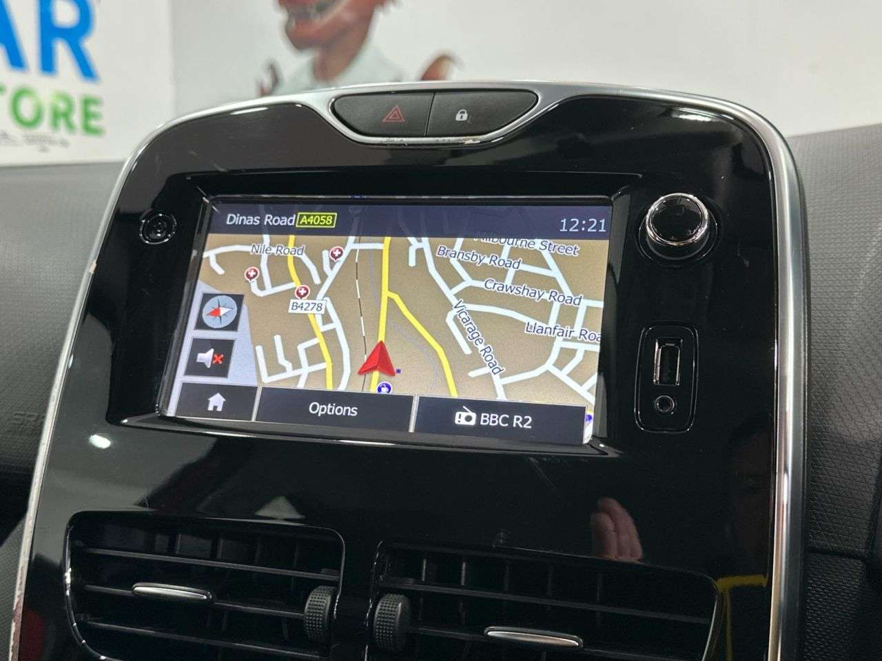 2015 RENAULT CLIO 2015 RENAULT CLIO