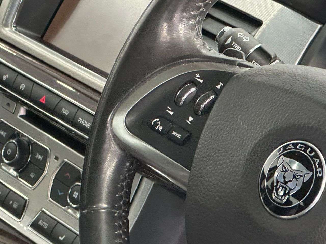 2015 JAGUAR XF 2015 JAGUAR XF